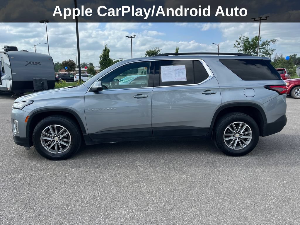 Used 2023 Chevrolet Traverse LT AWD/4WD image 2