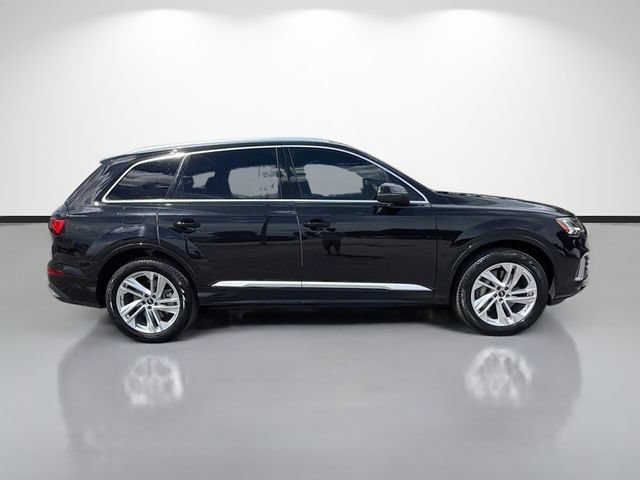 Used 2023 Audi Q7 3.0T Premium Plus w/ Premium Plus Package AWD/4WD image 2