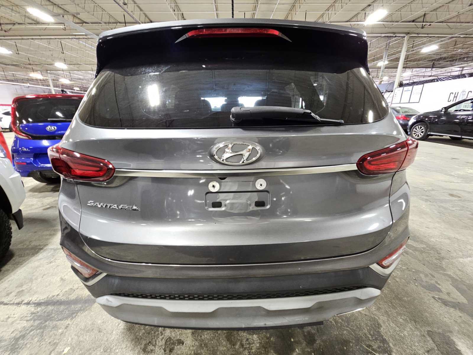 Used 2020 Hyundai Santa Fe SE FWD image 6