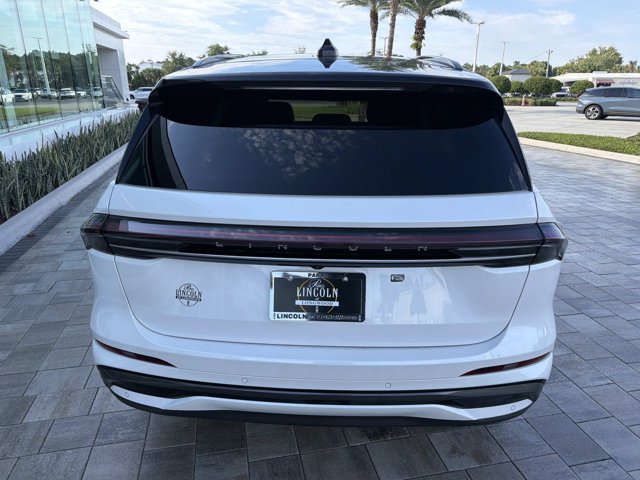 New 2026 Lincoln Nautilus Reserve w/ Jet Appearance Package AWD/4WD image 3