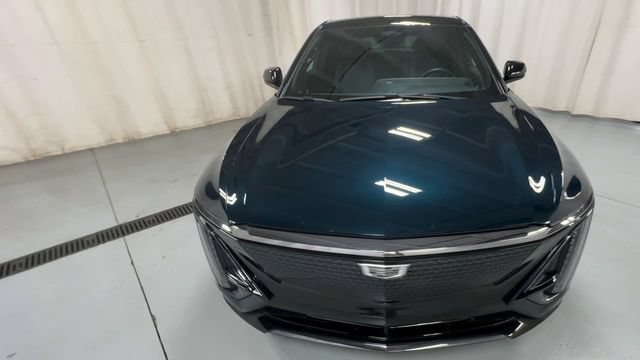 Certified 2024 Cadillac Lyriq Sport AWD/4WD image 3