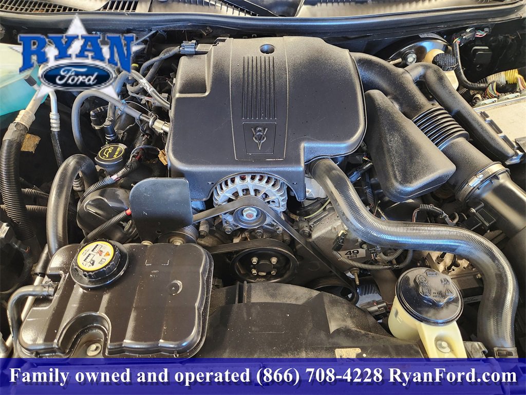 Used 2008 Lincoln Town Car Signature Limited image 20