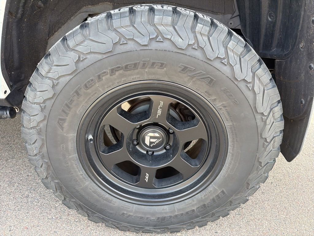 Used 2019 Toyota 4Runner TRD Off-Road image 25