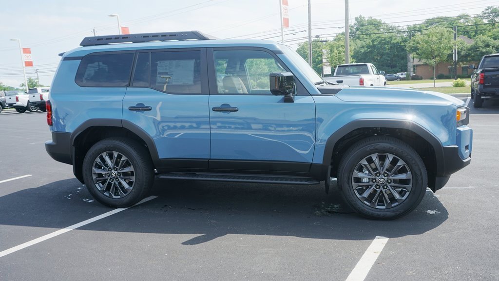 New 2025 Toyota Land Cruiser image 4
