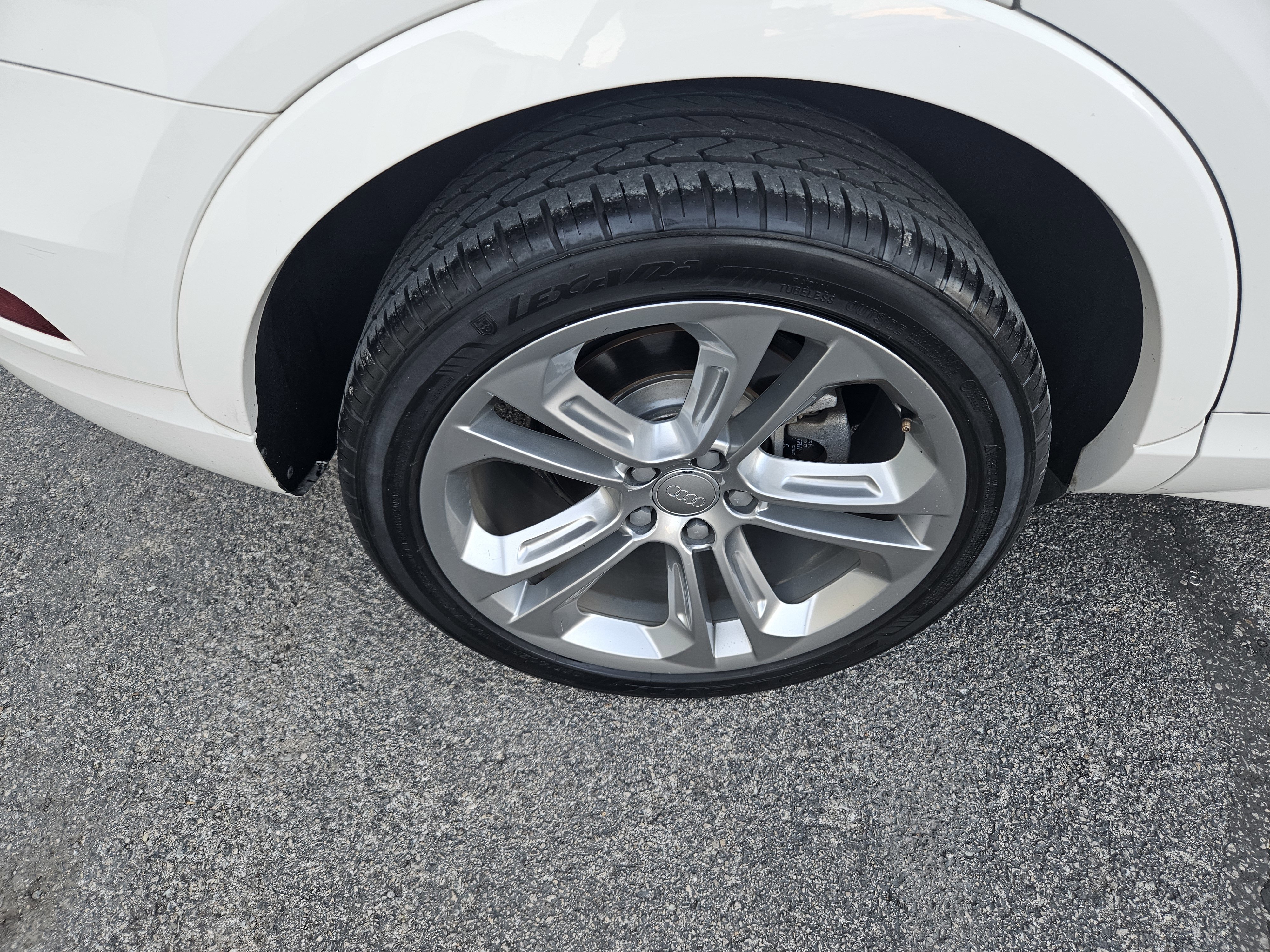 Used 2016 Audi Q3 2.0T Premium Plus image 35