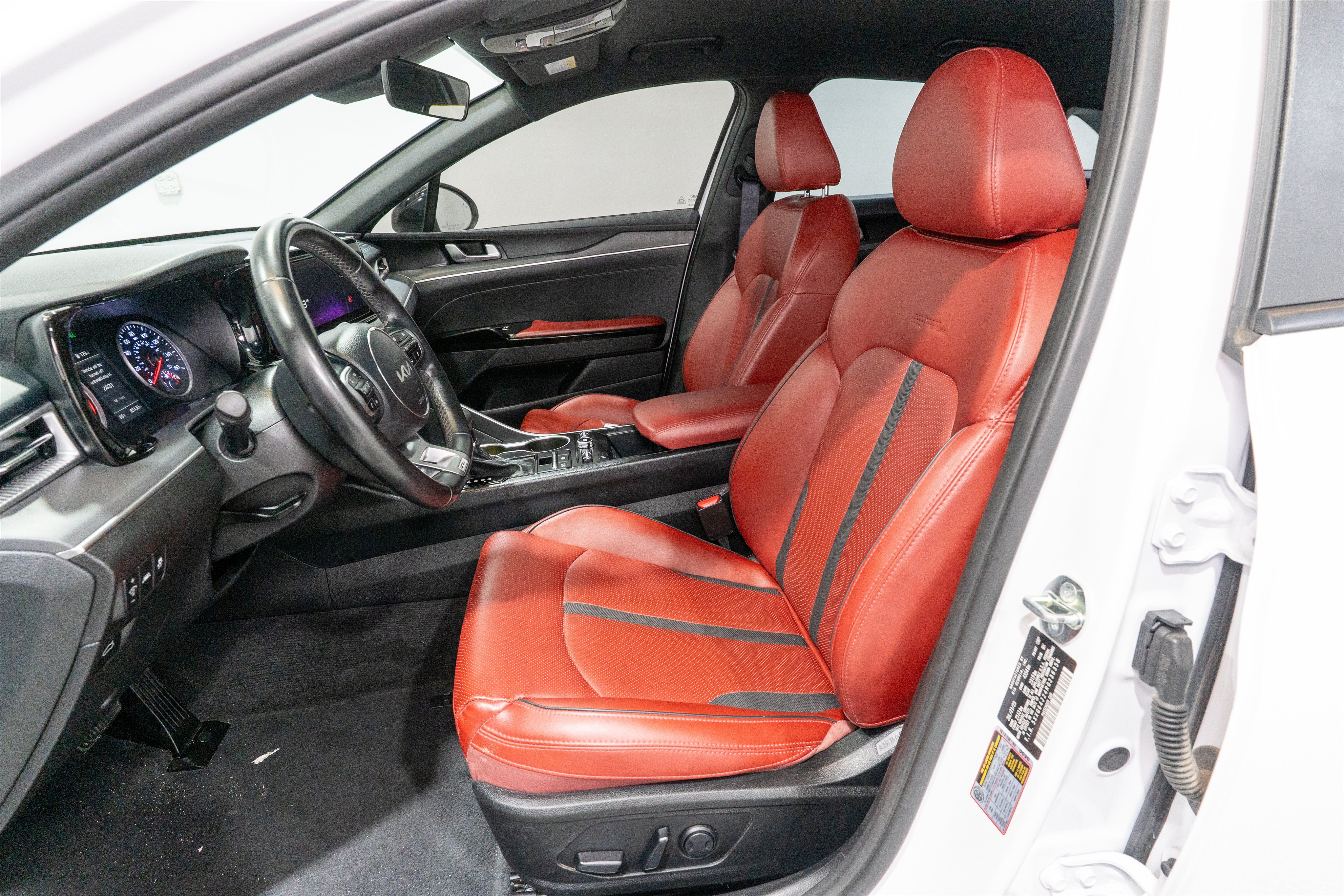 Used 2024 Kia K5 GT-Line w/ GT-Line Premium Package FWD image 15