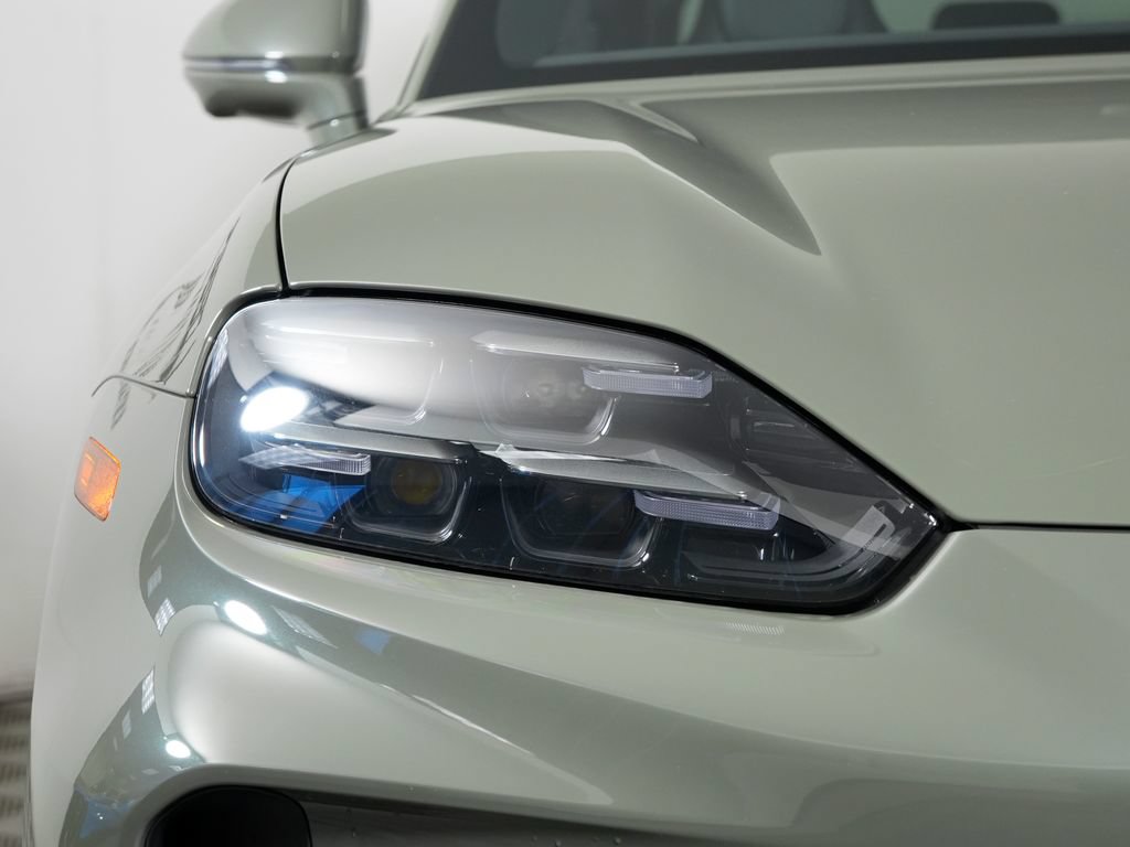New 2026 Porsche Cayenne S AWD/4WD image 12