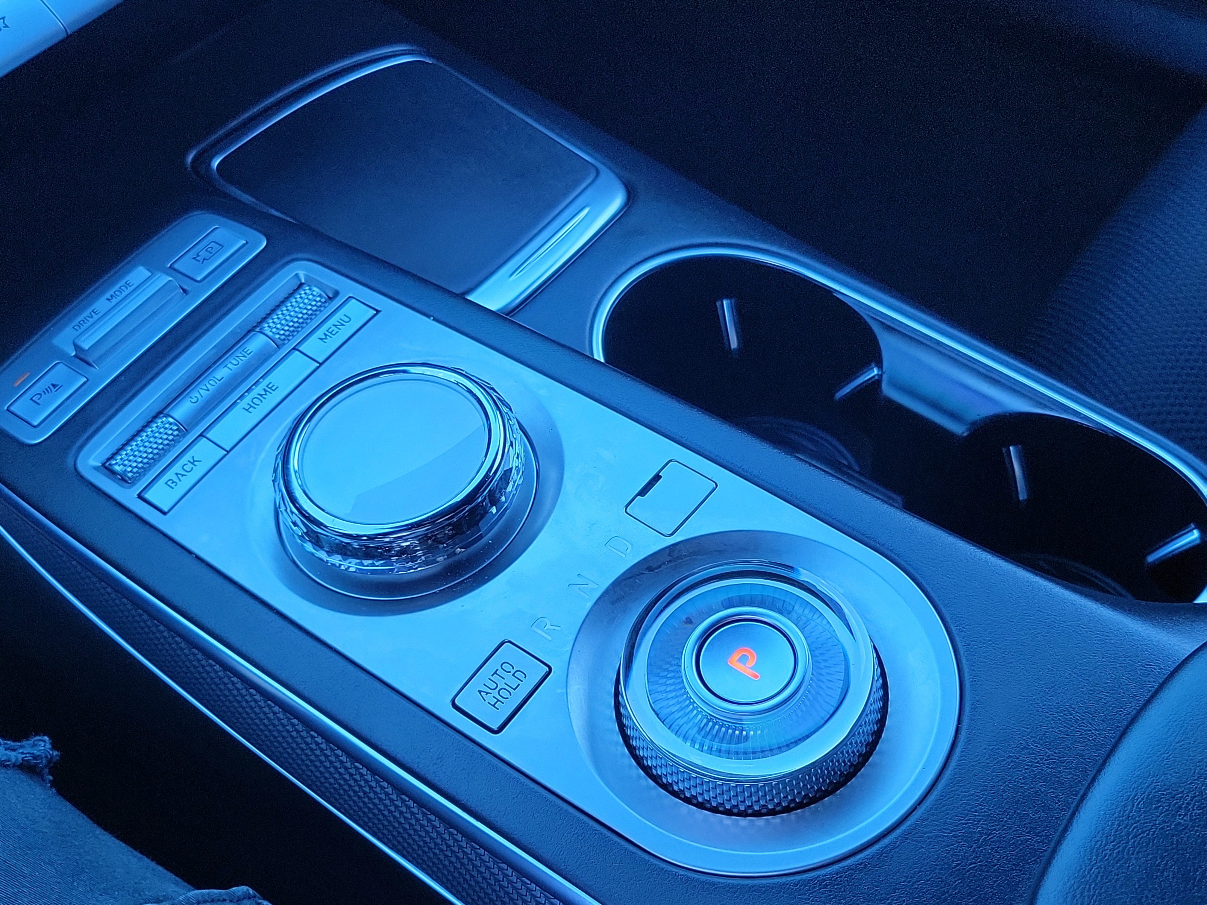 Certified 2022 Genesis GV70 2.5T w/ Sport Prestige Package image 13