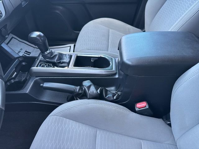 Used 2019 Toyota Tacoma SR5 RWD image 11