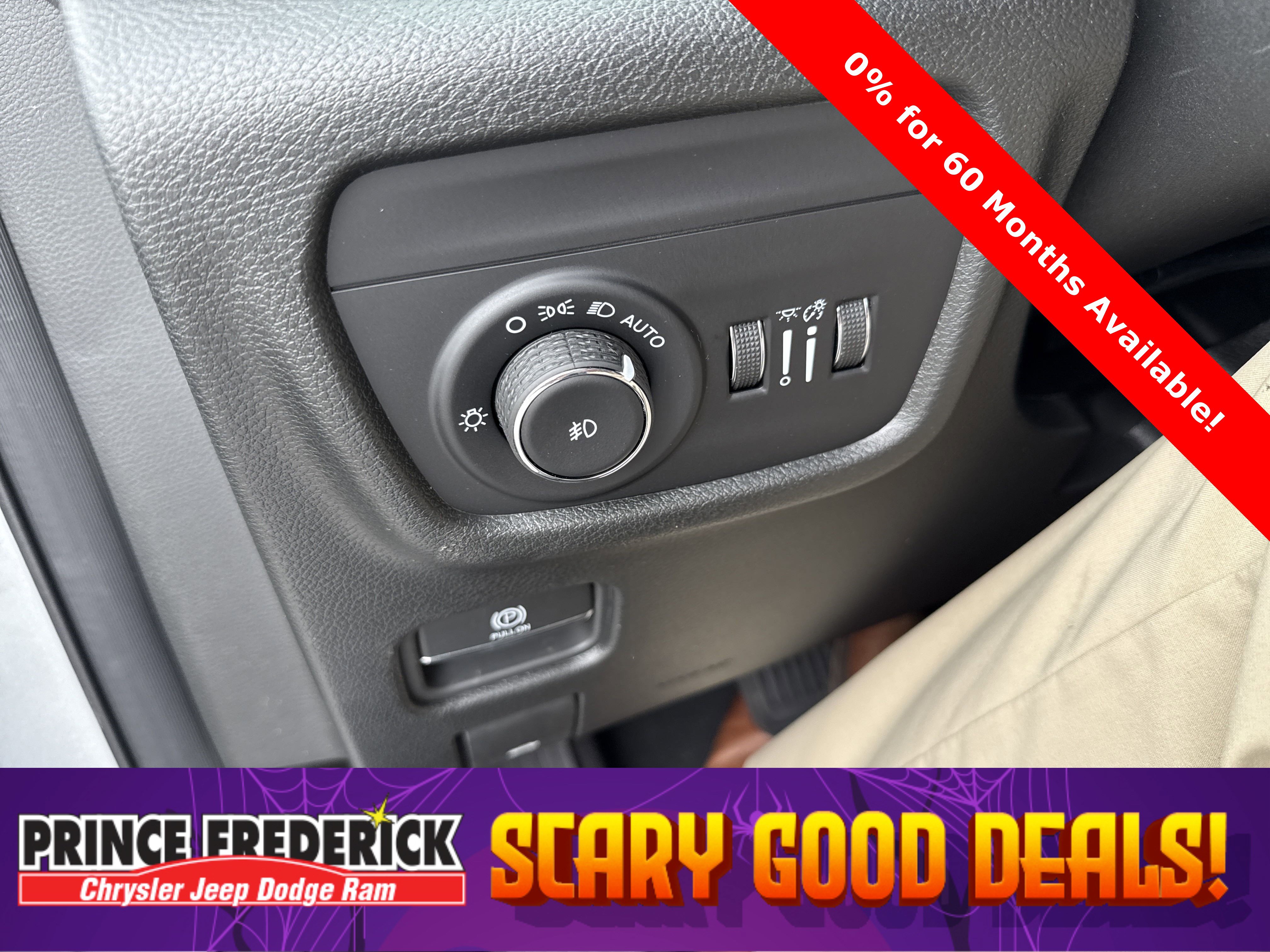 New 2025 Jeep Grand Cherokee L Limited w/ Black Appearance Package image 34