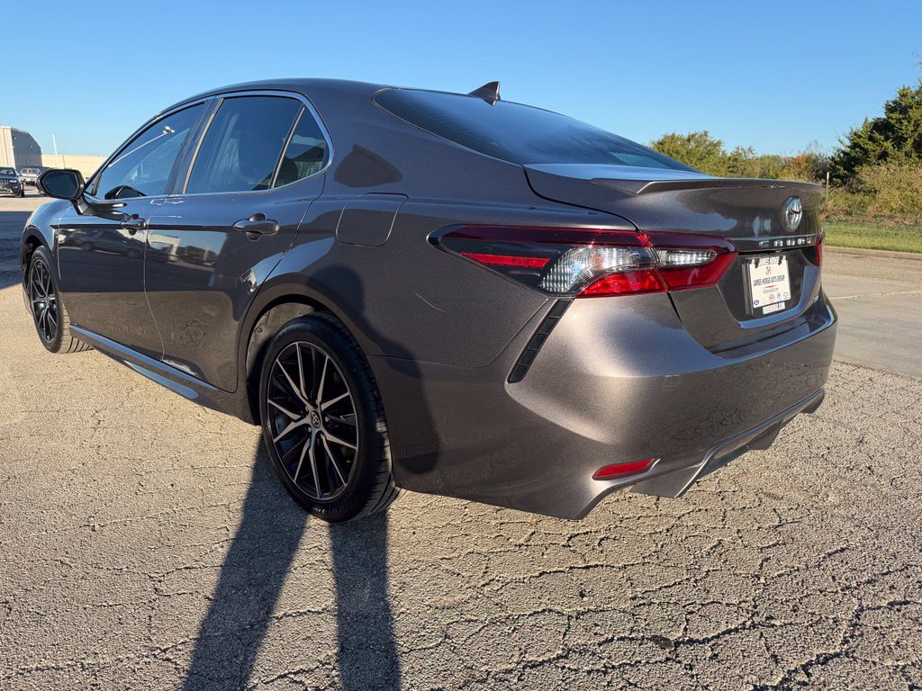 Certified 2024 Toyota Camry SE FWD image 7