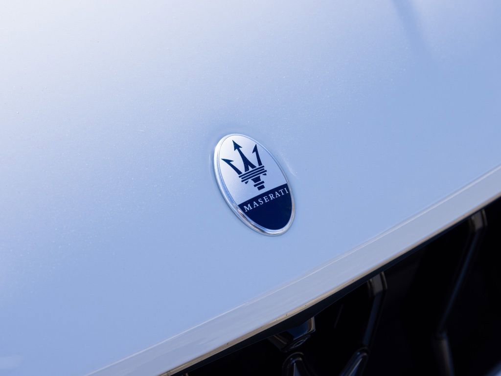 Used 2024 Maserati Levante Modena Ultima image 13