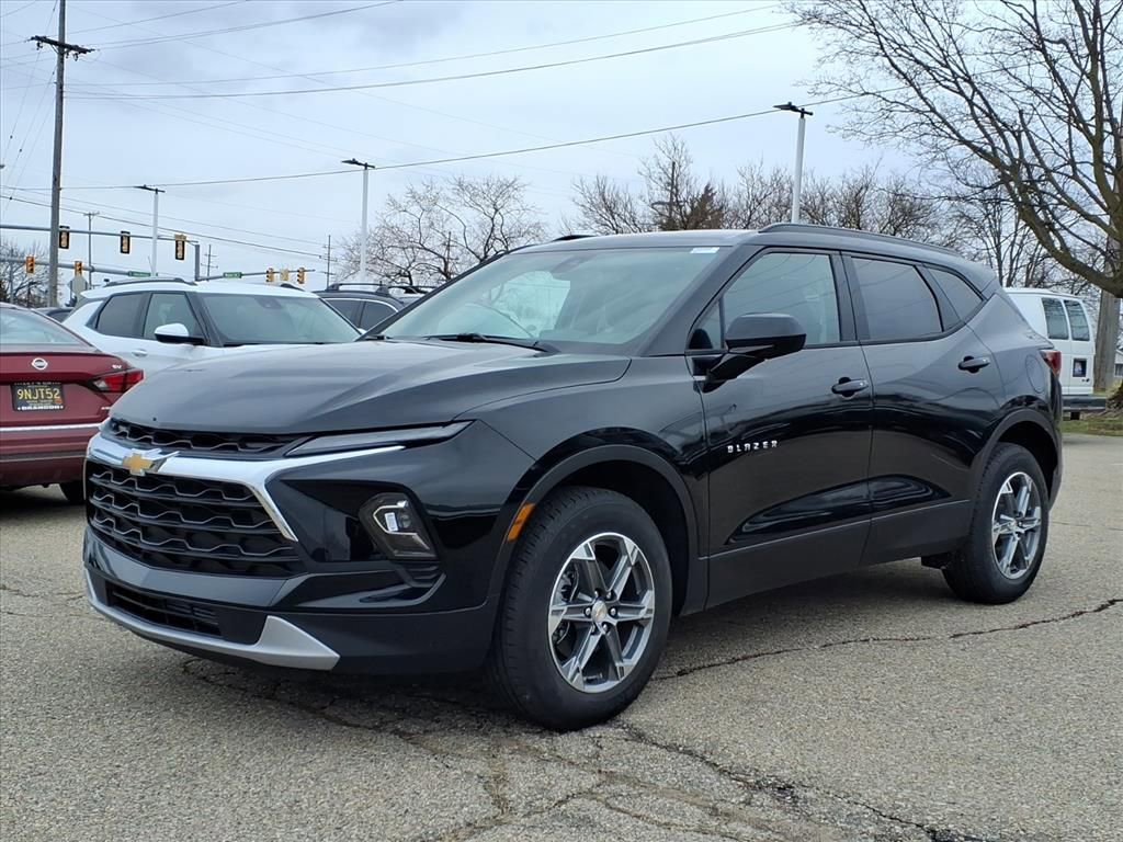 New 2026 Chevrolet Blazer LT w/ Convenience Package