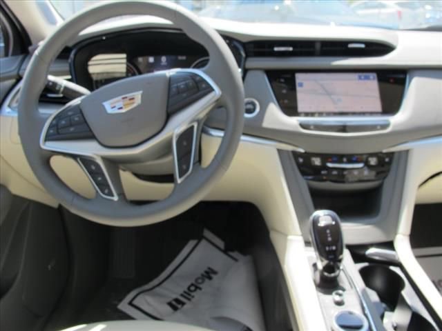 New 2025 Cadillac XT5 Premium Luxury w/ LPO, Red Accent Package image 22