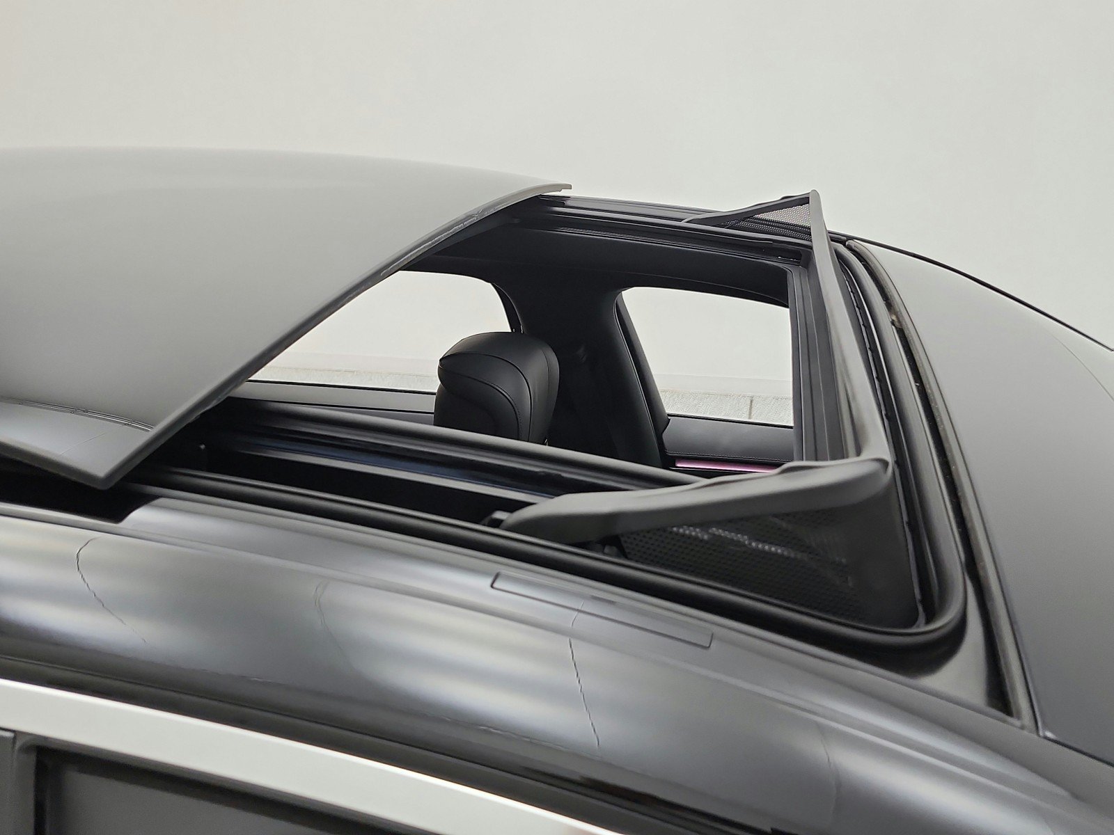 Used 2023 Mercedes-Benz S 580e 4MATIC Sedan image 19