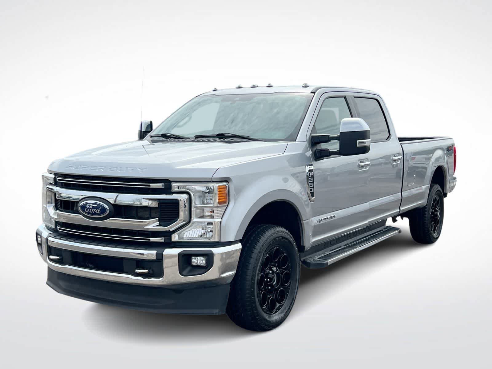 Used 2022 Ford F350 XLT w/ XLT Premium Package AWD/4WD image 4