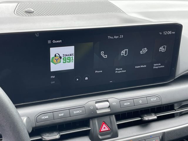 Used 2025 Kia K4 FWD image 16