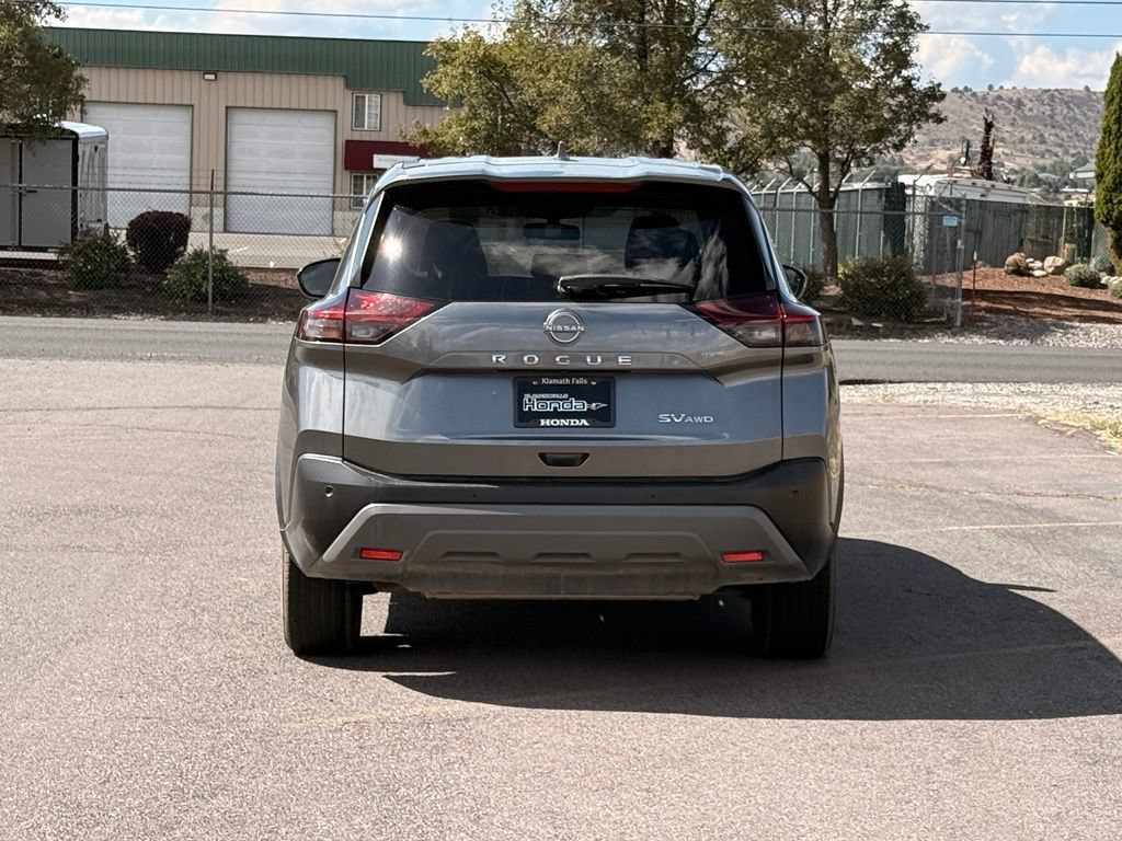 Used 2023 Nissan Rogue SV AWD/4WD image 4