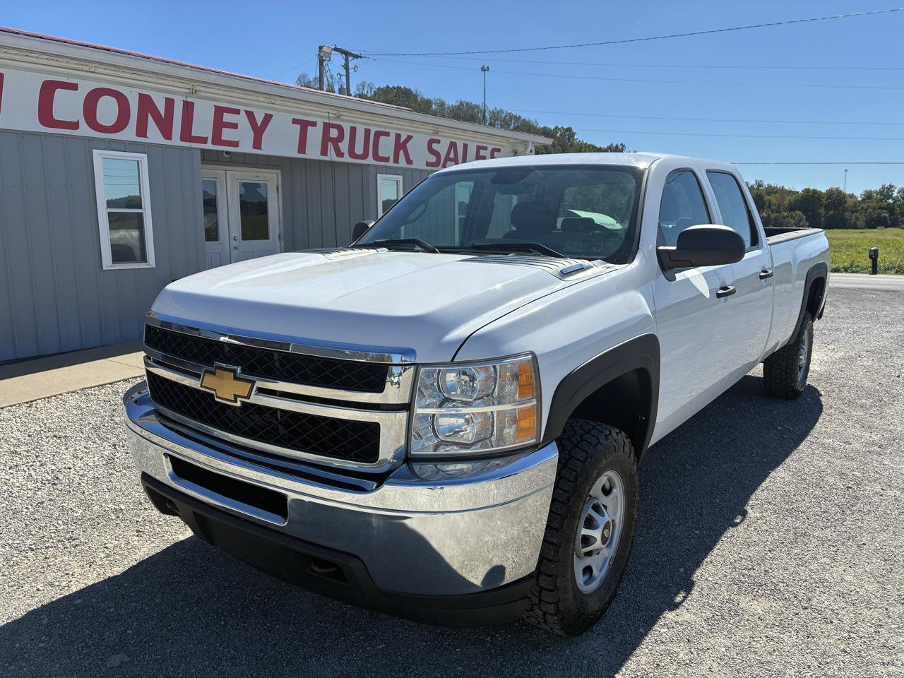Used 2014 Chevrolet Silverado 2500 W/T w/ Snow Plow Prep Package AWD/4WD image 3