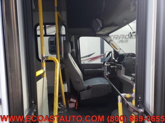 Used 2011 Ford E-350 and Econoline 350 Super Duty w/ Shuttle Bus Prep Pkg RWD image 7