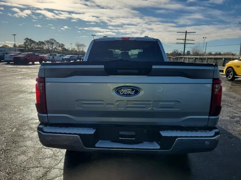 Used 2024 Ford F150 XLT w/ Tow/Haul Package image 5