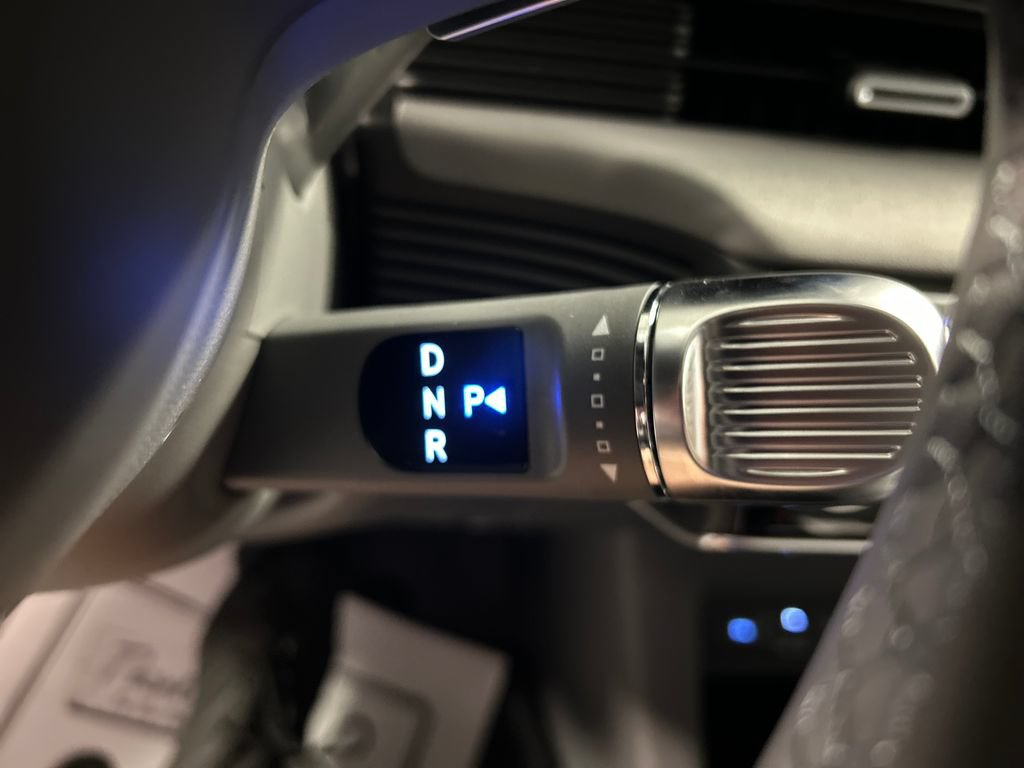 New 2026 Hyundai Ioniq 5 SEL AWD/4WD image 18