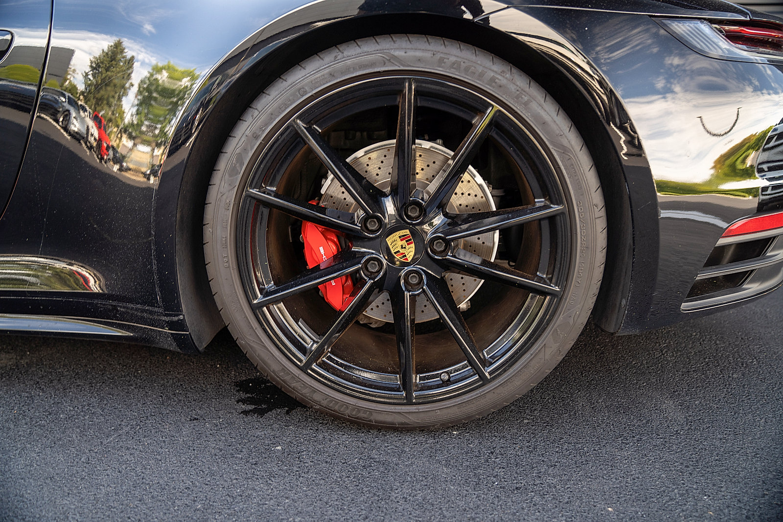 Certified 2020 Porsche 911 Carrera 4S AWD/4WD image 24