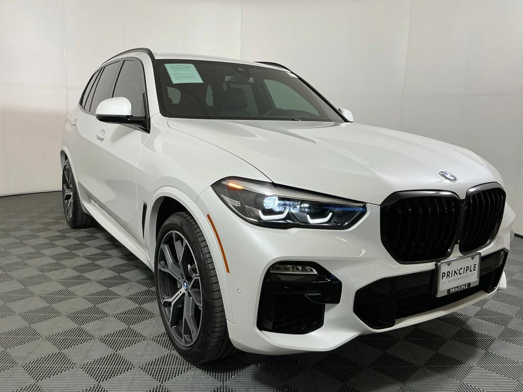 Used 2019 BMW X5 xDrive40i w/ M Sport Package AWD/4WD image 4