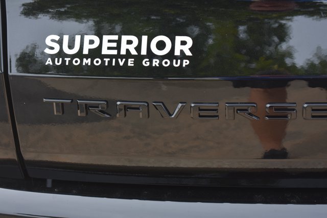 New 2026 Chevrolet Traverse RS w/ LPO, Floor Liner Package FWD image 7