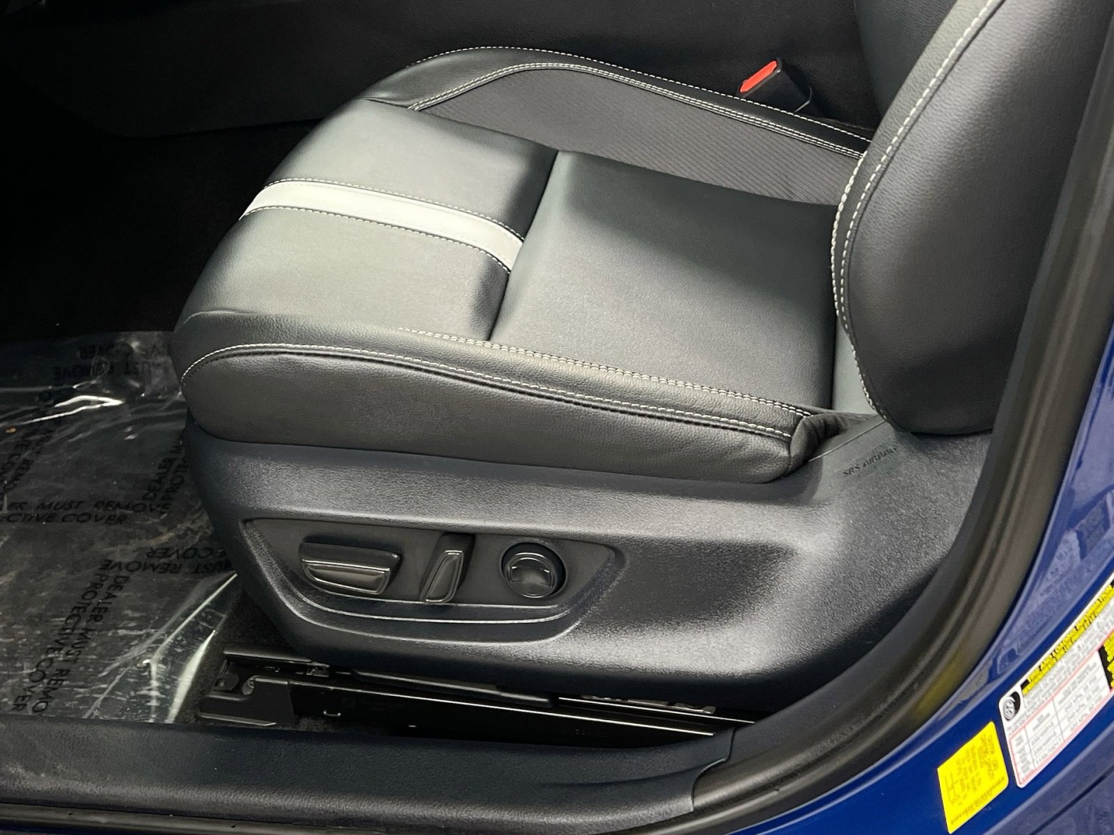 Used 2025 Toyota Camry SE image 18