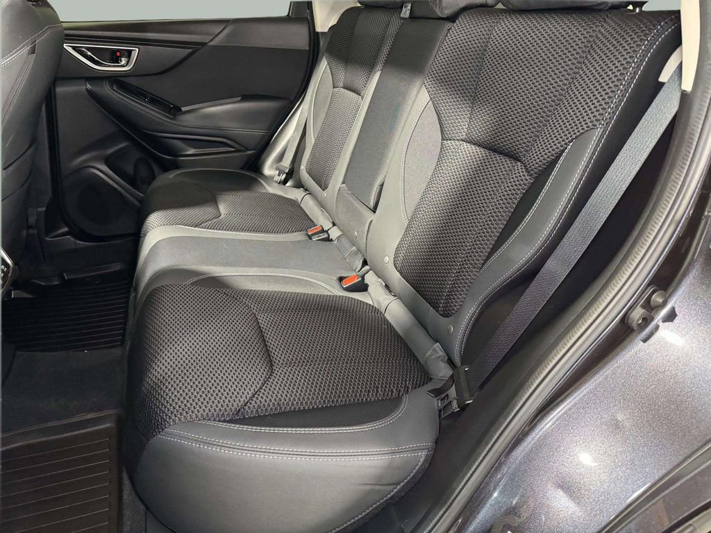 Used 2019 Subaru Forester Premium AWD/4WD image 25