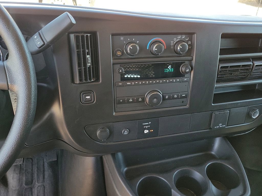 Used 2024 Chevrolet Express 2500 w/ Driver Convenience Package image 11