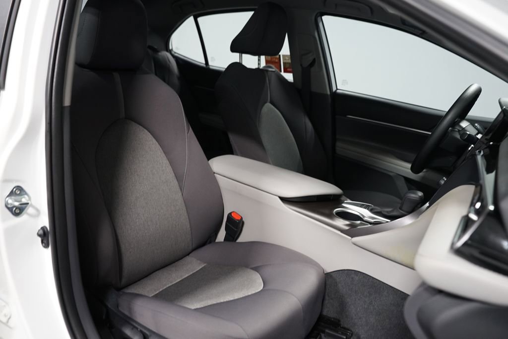 Certified 2024 Toyota Camry LE image 25