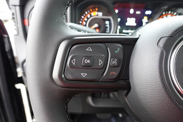 New 2026 Jeep Wrangler Unlimited Rubicon w/ Technology Group image 20