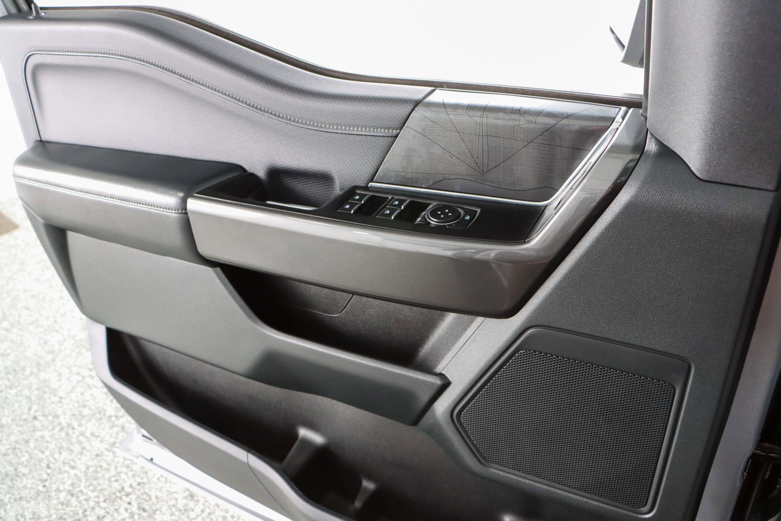 Used 2021 Ford F150 XLT w/ Equipment Group 301A Mid image 23