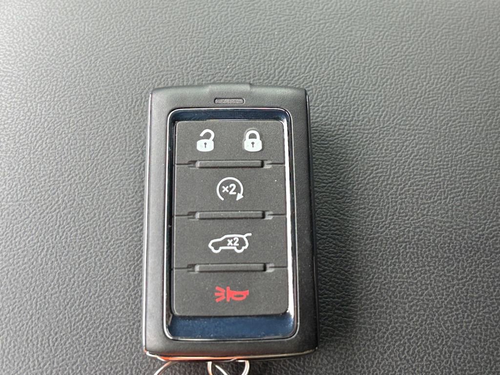 New 2026 Jeep Grand Cherokee L 2WD image 27