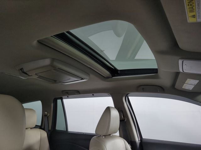 Used 2019 Honda Pilot Touring image 17