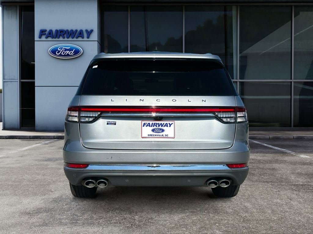 Used 2023 Lincoln Aviator Reserve image 5
