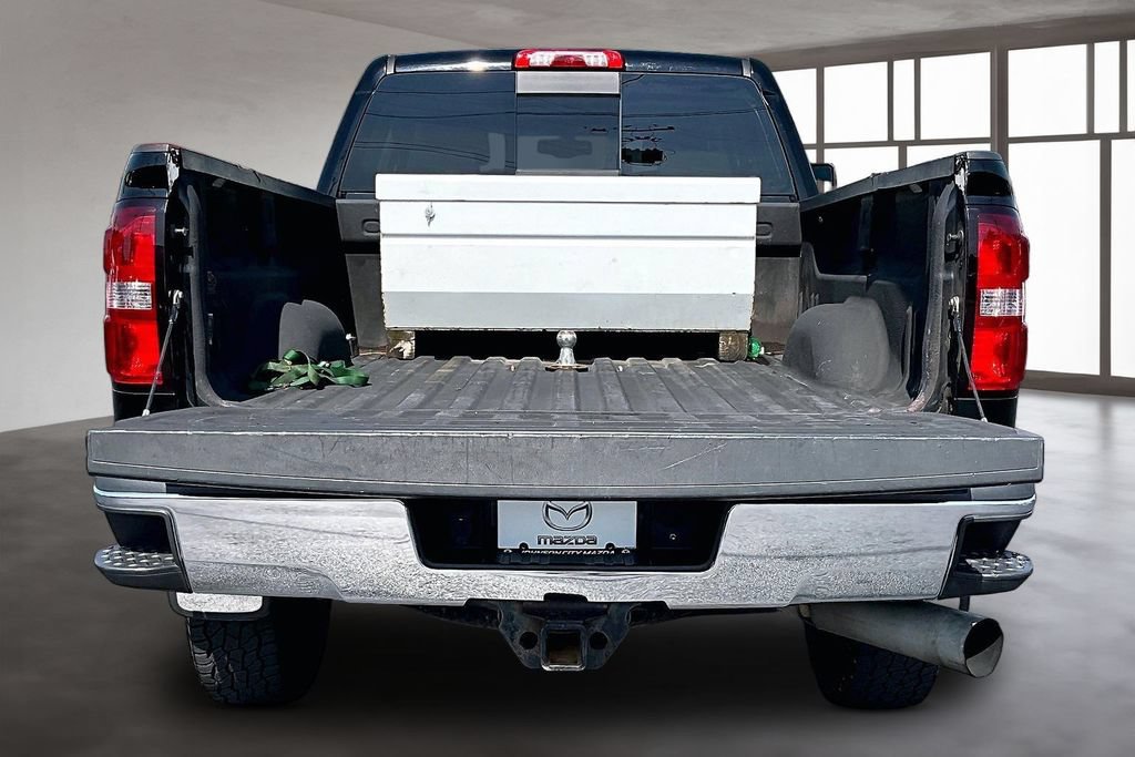 Used 2015 GMC Sierra 2500 SLT w/ Suspension Package, Off-Road RWD image 18