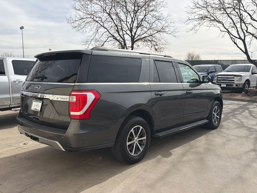 Used 2019 Ford Expedition Max XLT image 5