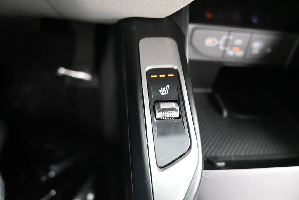 Used 2025 Kia Sorento S w/ Panoramic Sunroof Package FWD image 25