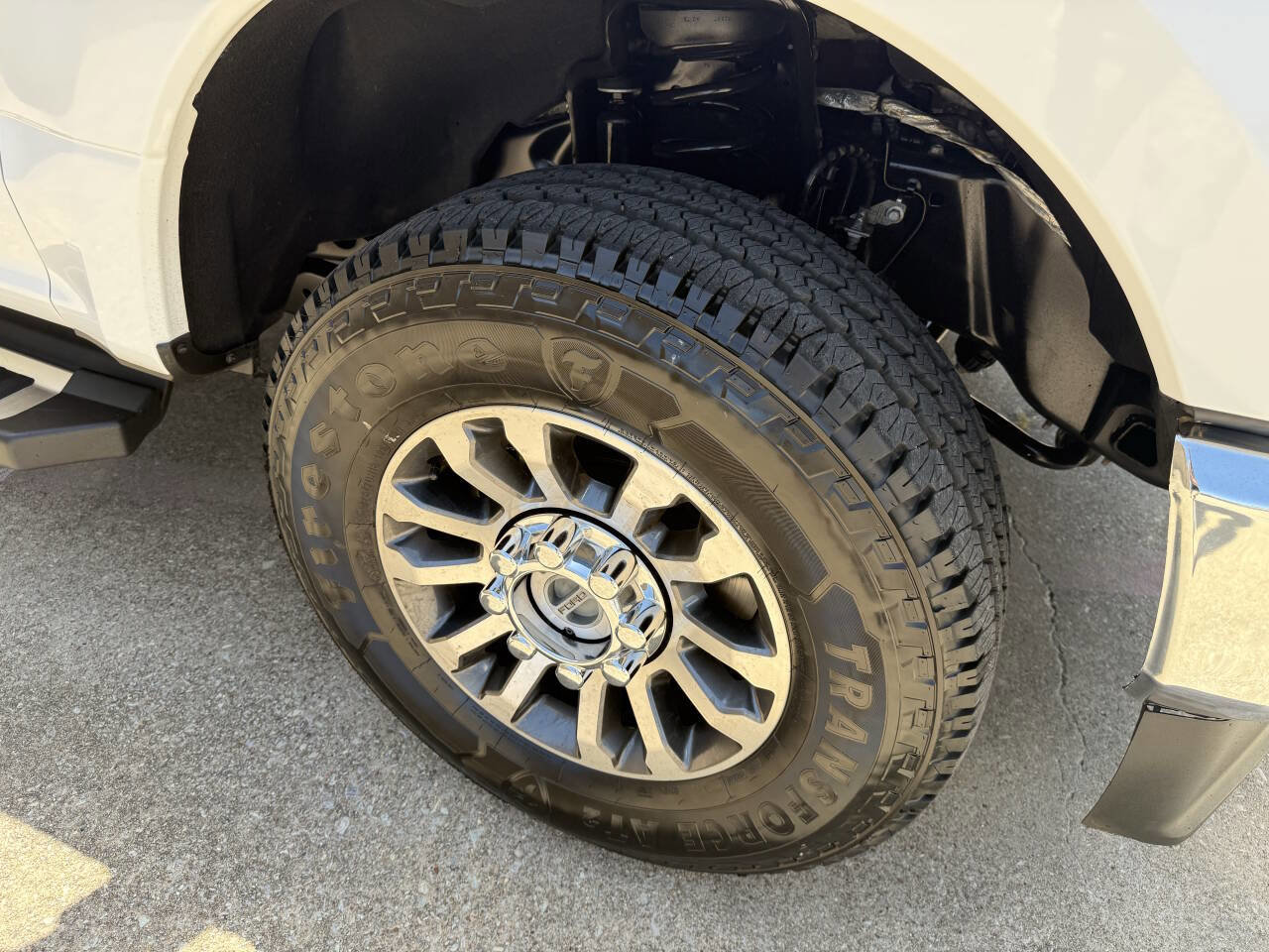 Used 2022 Ford F250 Lariat image 36