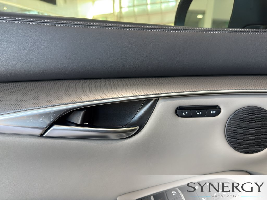 Certified 2023 INFINITI QX50 Luxe FWD image 20
