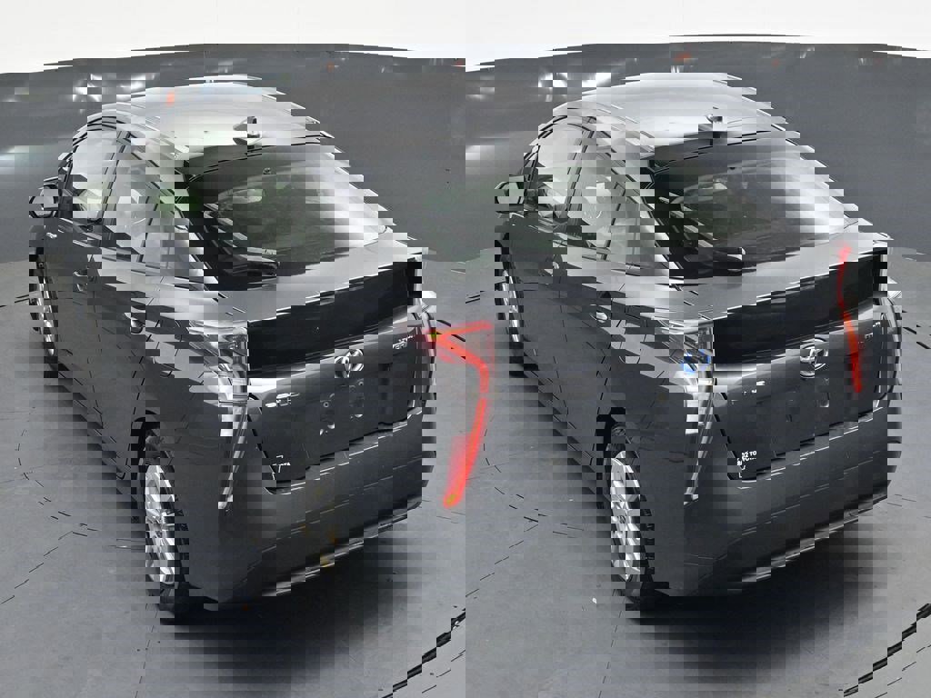 Used 2017 Toyota Prius Two image 21