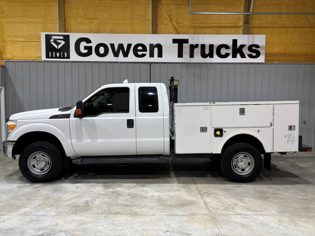 Used 2016 Ford F350 XL image 2