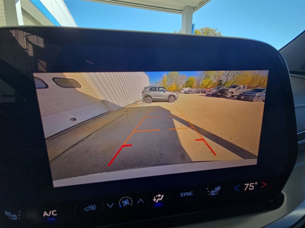 New 2026 Chevrolet Traverse LT image 15