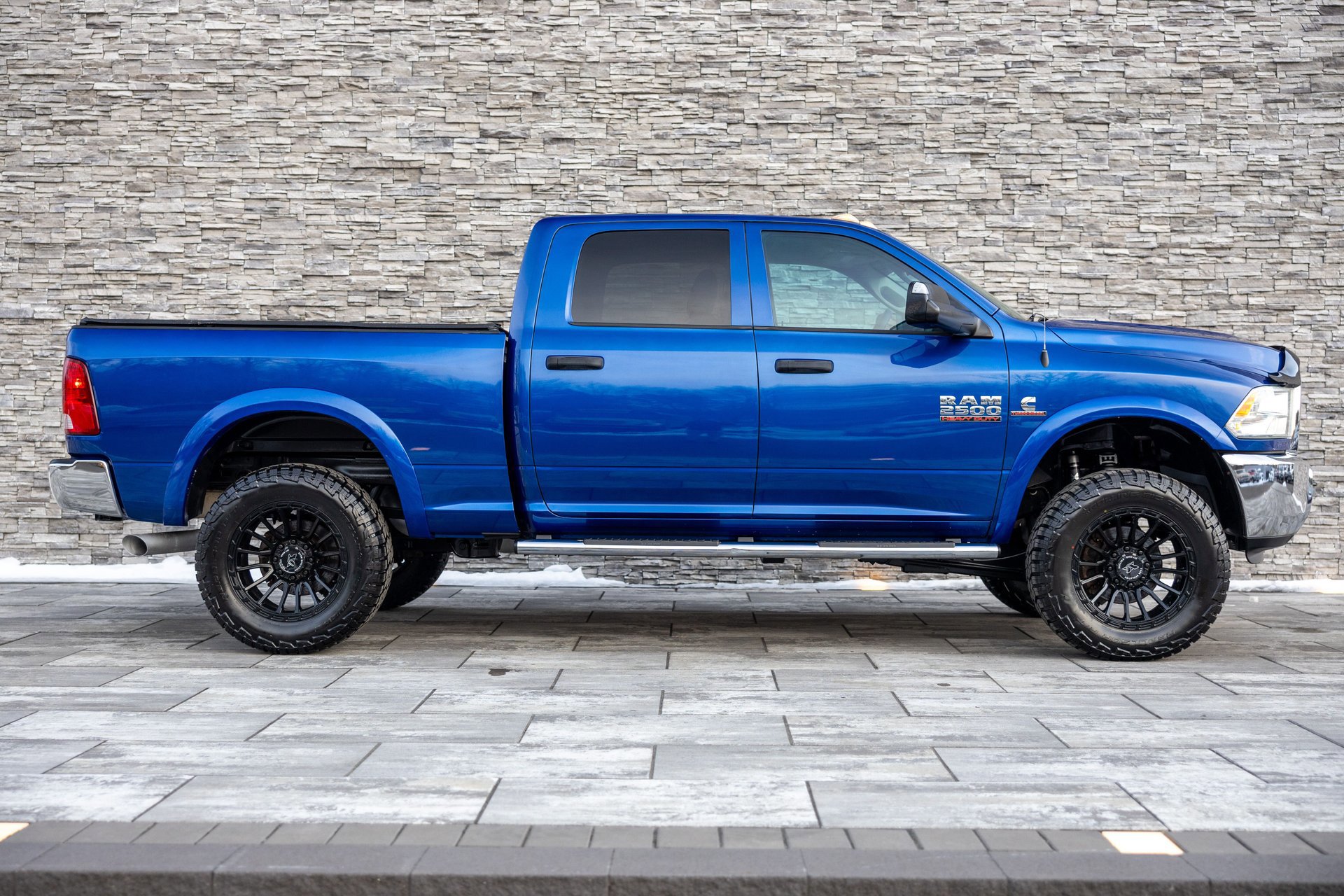 Used 2015 RAM 2500 Tradesman w/ Chrome Appearance Group image 8