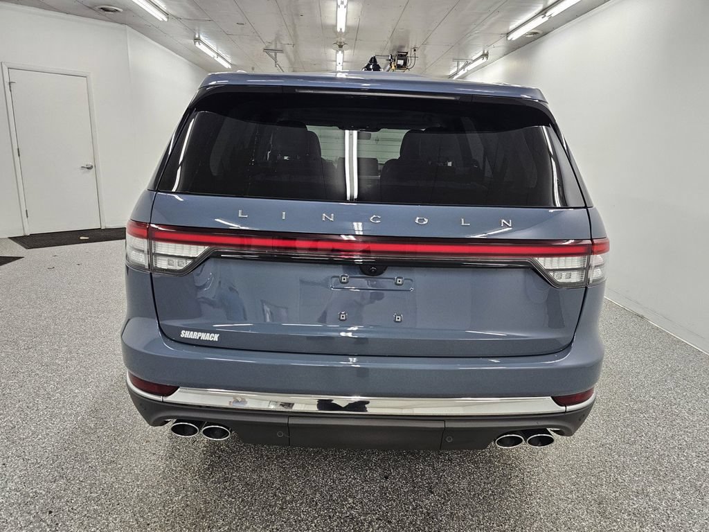 Used 2026 Lincoln Aviator Reserve AWD/4WD image 5
