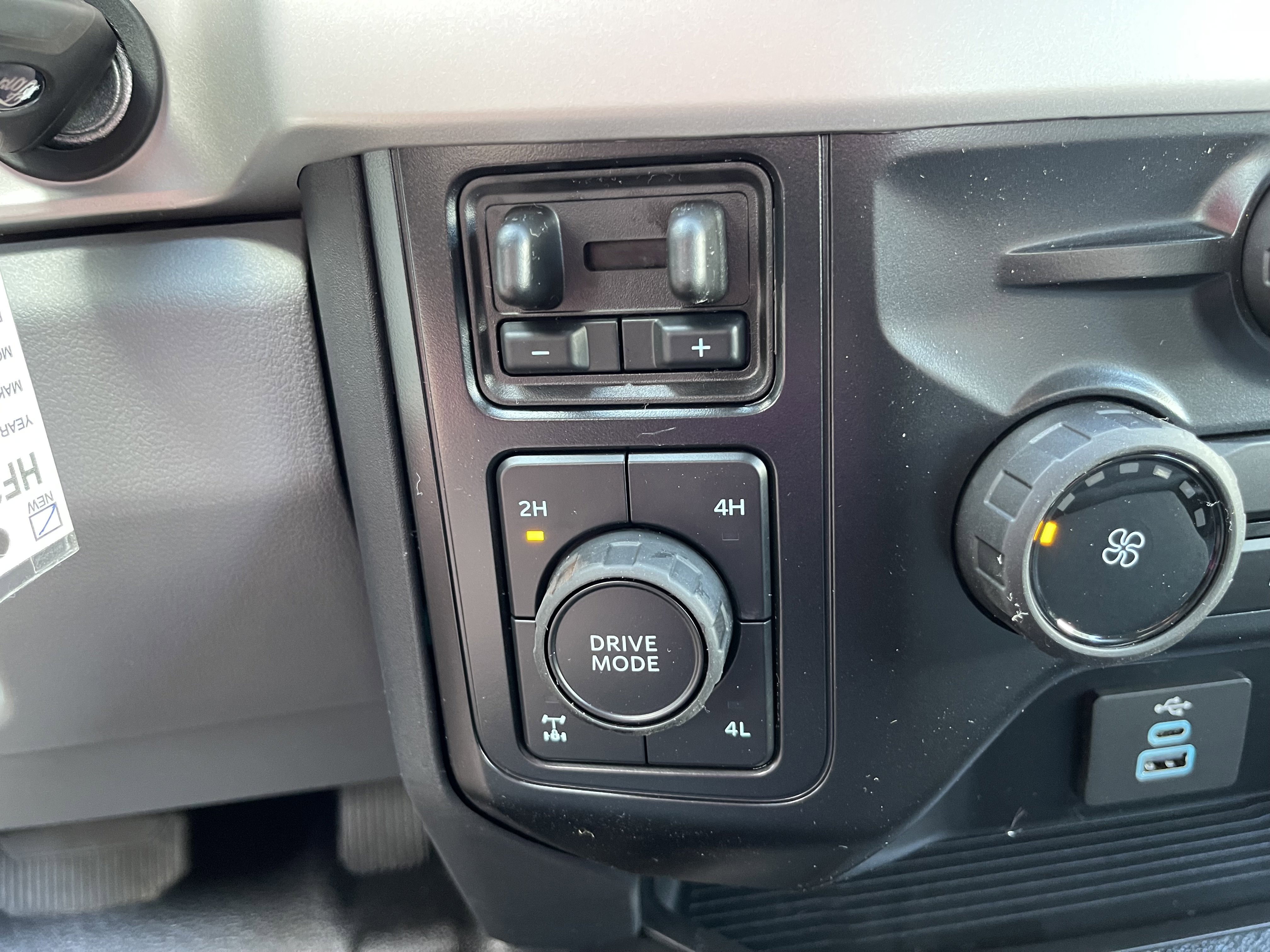 New 2026 Ford F250 XLT image 19