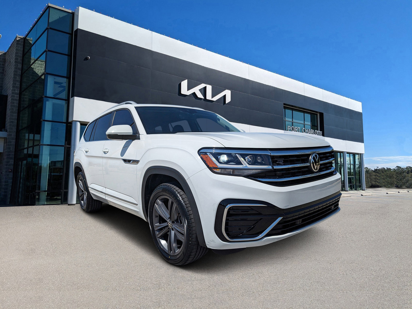 Used 2022 Volkswagen Atlas SEL R-Line